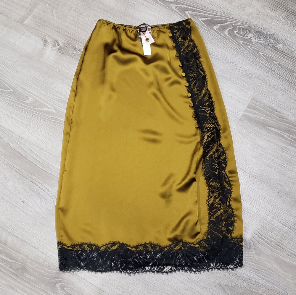 Victoria's Secret Satin Lace Side Button Slip Skirt - Picture 5 of 7